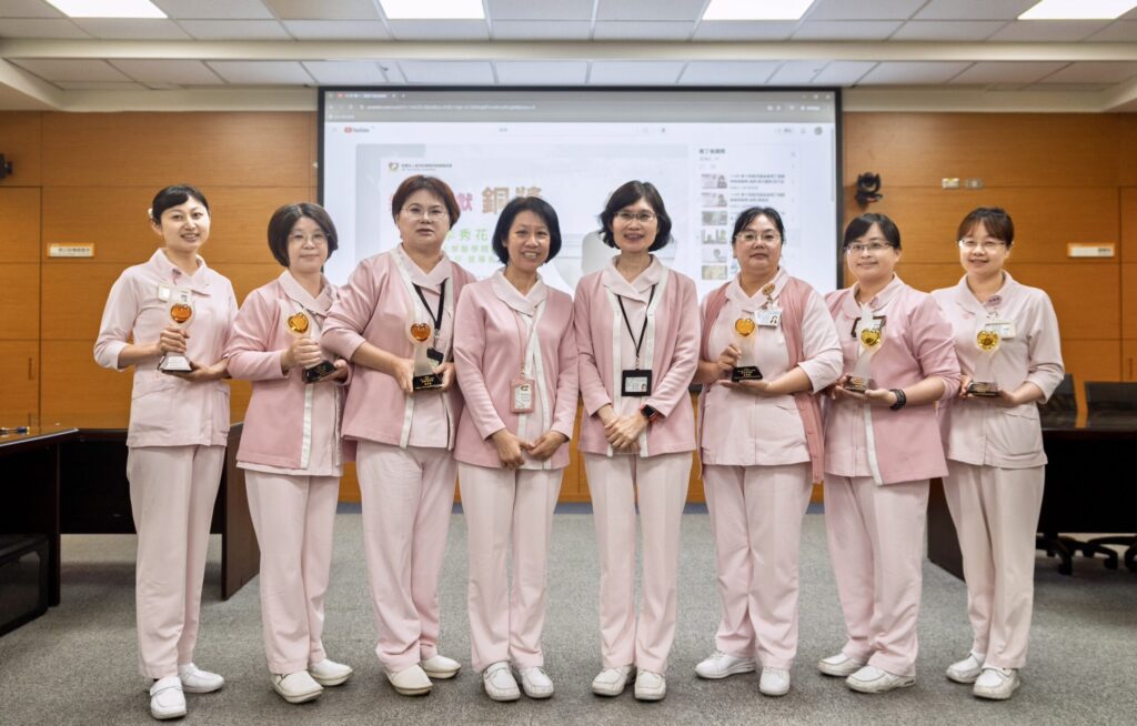 成大醫院護理團隊連年獲南丁格爾獎肯定　展現成醫護理師的專業與溫柔