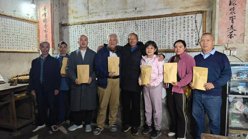 鍾儱徽國際禁毒之路-以慈悲與行動翻轉金三角命運
