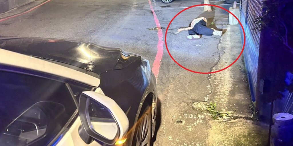 他下車吐完「小黃不見了」-大園警助酒醉男子返家