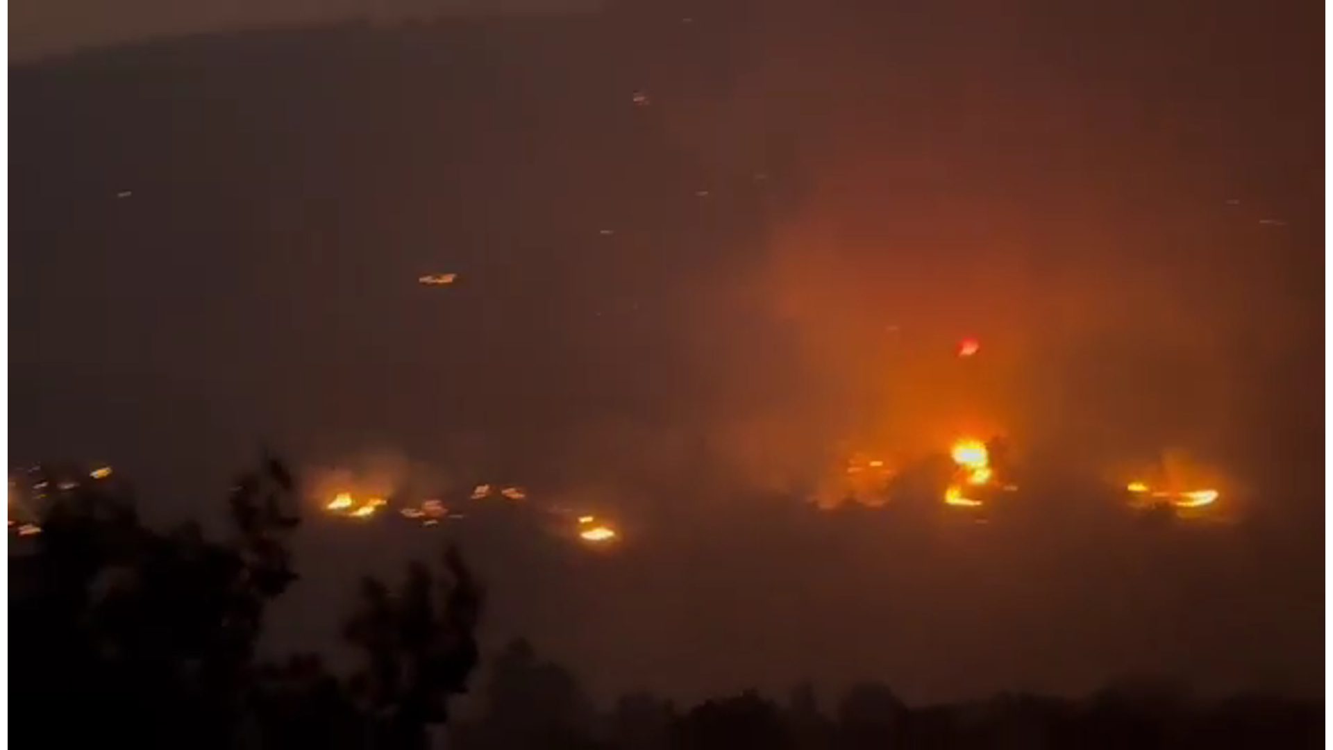 影音/土耳其西部大規模山火 強風阻礙了救援 - 台北郵報 | The Taipei Post 影音/土耳其西部大規模山火 強風阻礙了救援 - 台北郵報 | The Taipei Post