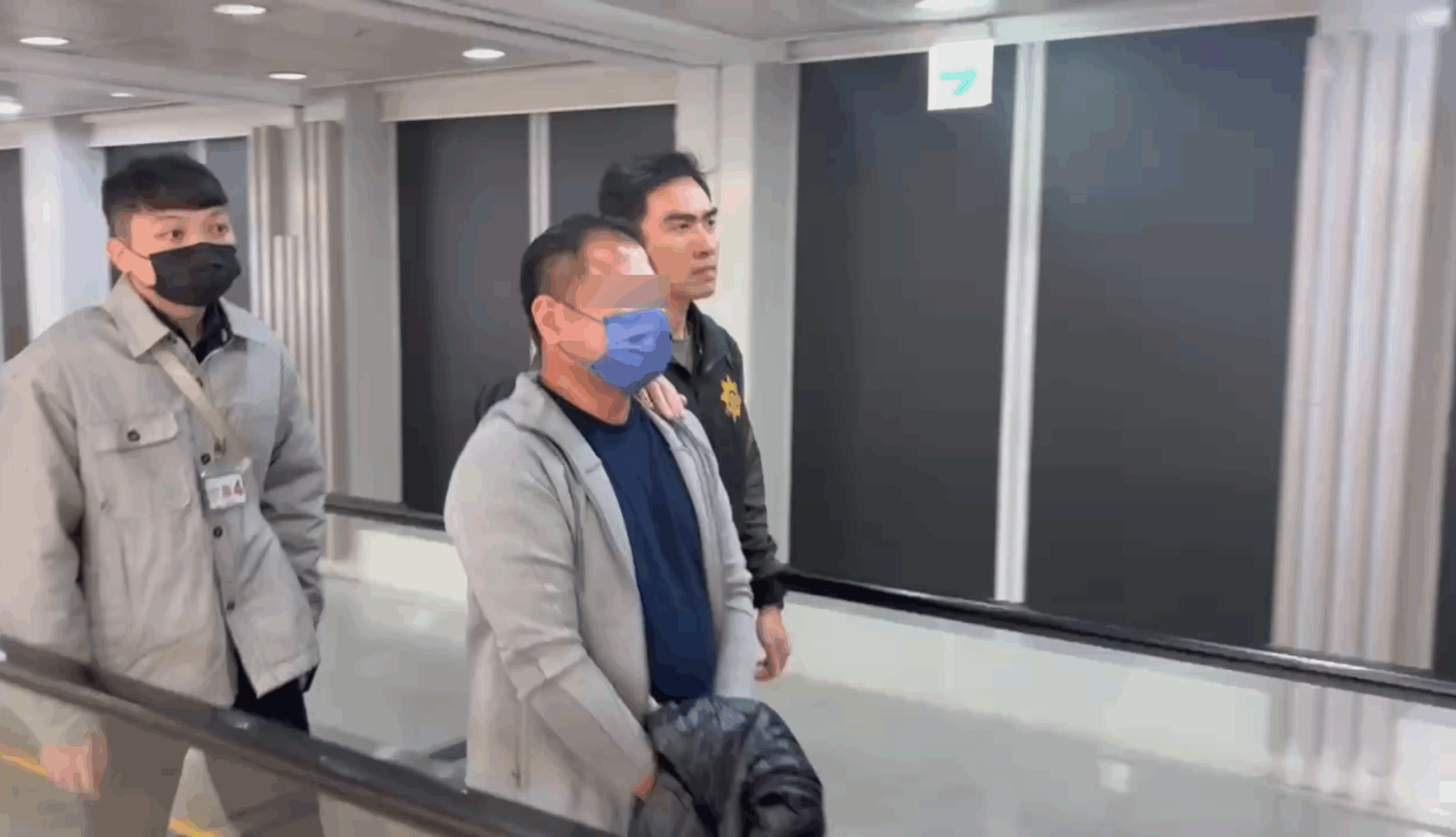 殺人通緝犯潛逃印尼躲藏10多年 遭押解回台服刑 - 台北郵報 | The Taipei Post 殺人通緝犯潛逃印尼躲藏10多年 遭押解回台服刑 - 台北郵報 | The Taipei Post