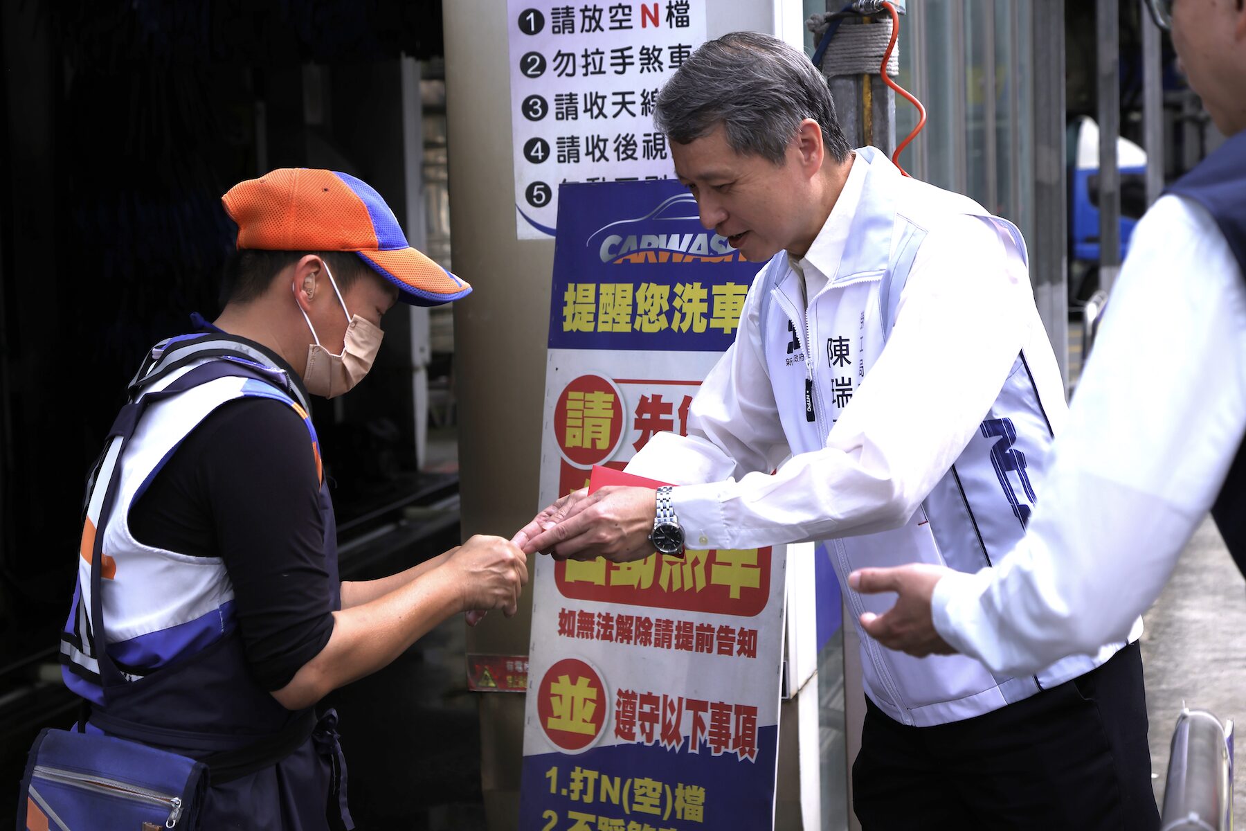 開工首週送暖！新北勞工局長慰問基層 發放「馬祥厚運」福袋感謝春節辛勞 - 台北郵報 | The Taipei Post