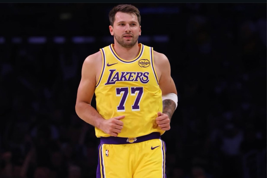 影/《NBA》「東77」Doncic爆砍本季新高60分 湖人撲滅熱火強勢衝出八連勝 - 台北郵報 | The Taipei Post 影/《NBA》「東77」Doncic爆砍本季新高60分 湖人撲滅熱火強勢衝出八連勝 - 台北郵報 | The Taipei Post